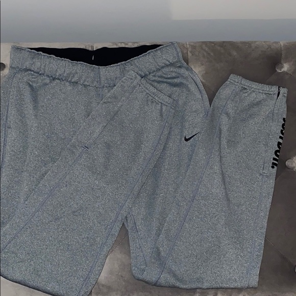 nike scrunch sweatpants